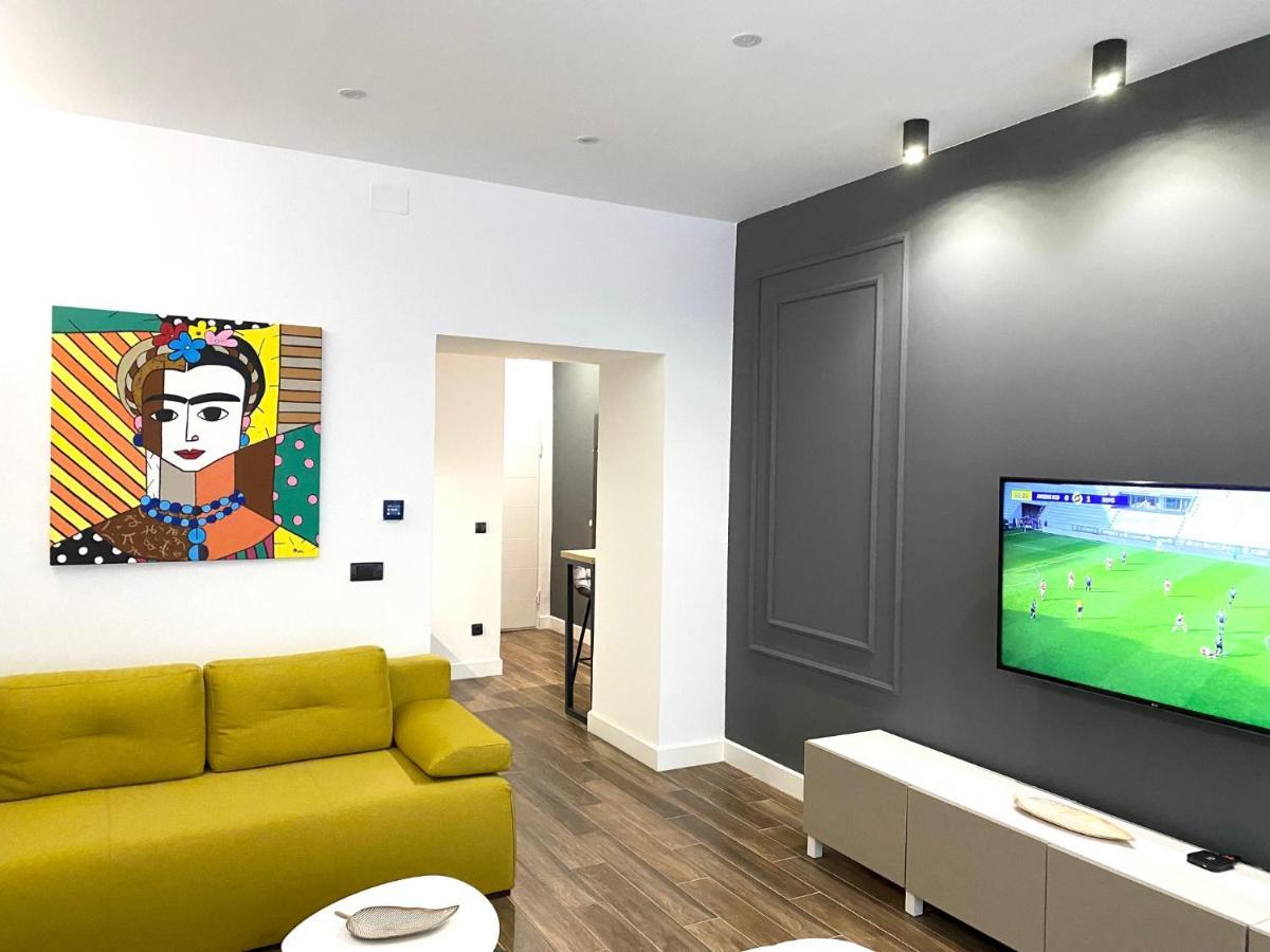 Moni Downtown Luxury Apartments Belgrado Esterno foto